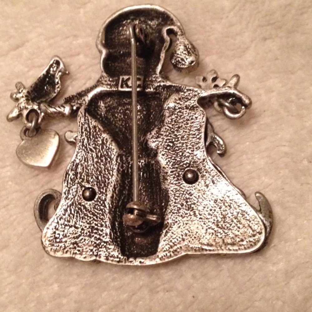 Holiday Snowman Brooch Pin | Swarovski Crystal Snowman w/ Dog & Cat Silver Tone - Picture 4 of 4